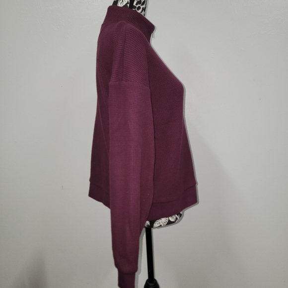 Peloton women's textured sweater size M - Picture 9 of 9